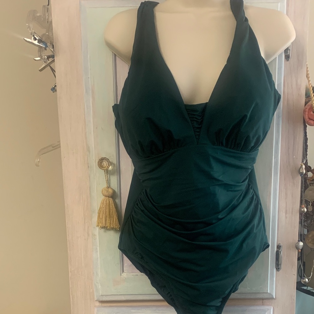 Lands' End “Grecian” Dark  Green Women's One-Piece Swimsuit. W/Body control